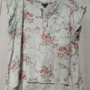 Buffalo David Bitton Floral‎ Lace Trim High Low Blouse Top